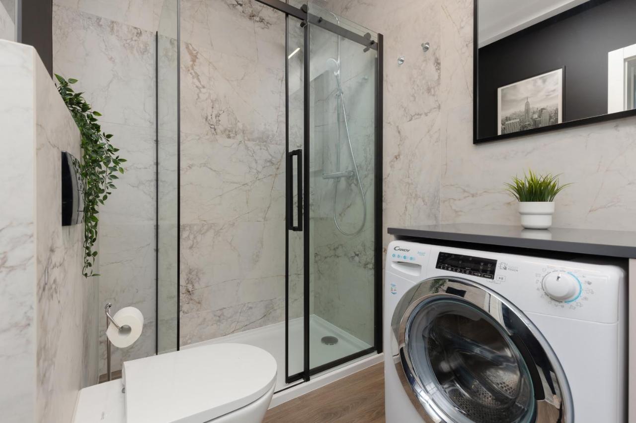 Stunning Family Apartment Ursynow With Parking & Balcony By Noclegi Renters Warszawa Zewnętrze zdjęcie